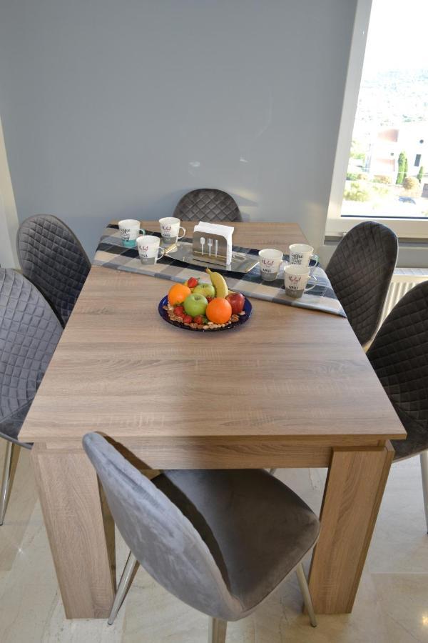 "Stergiou Luxury Apartments" Με Κοινη Πισινα Saronida Dış mekan fotoğraf